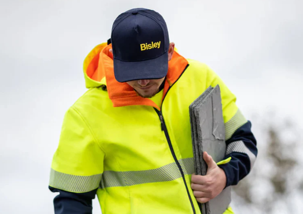 Top 5 Features of Bisley Workwear That Every Worker Needs
