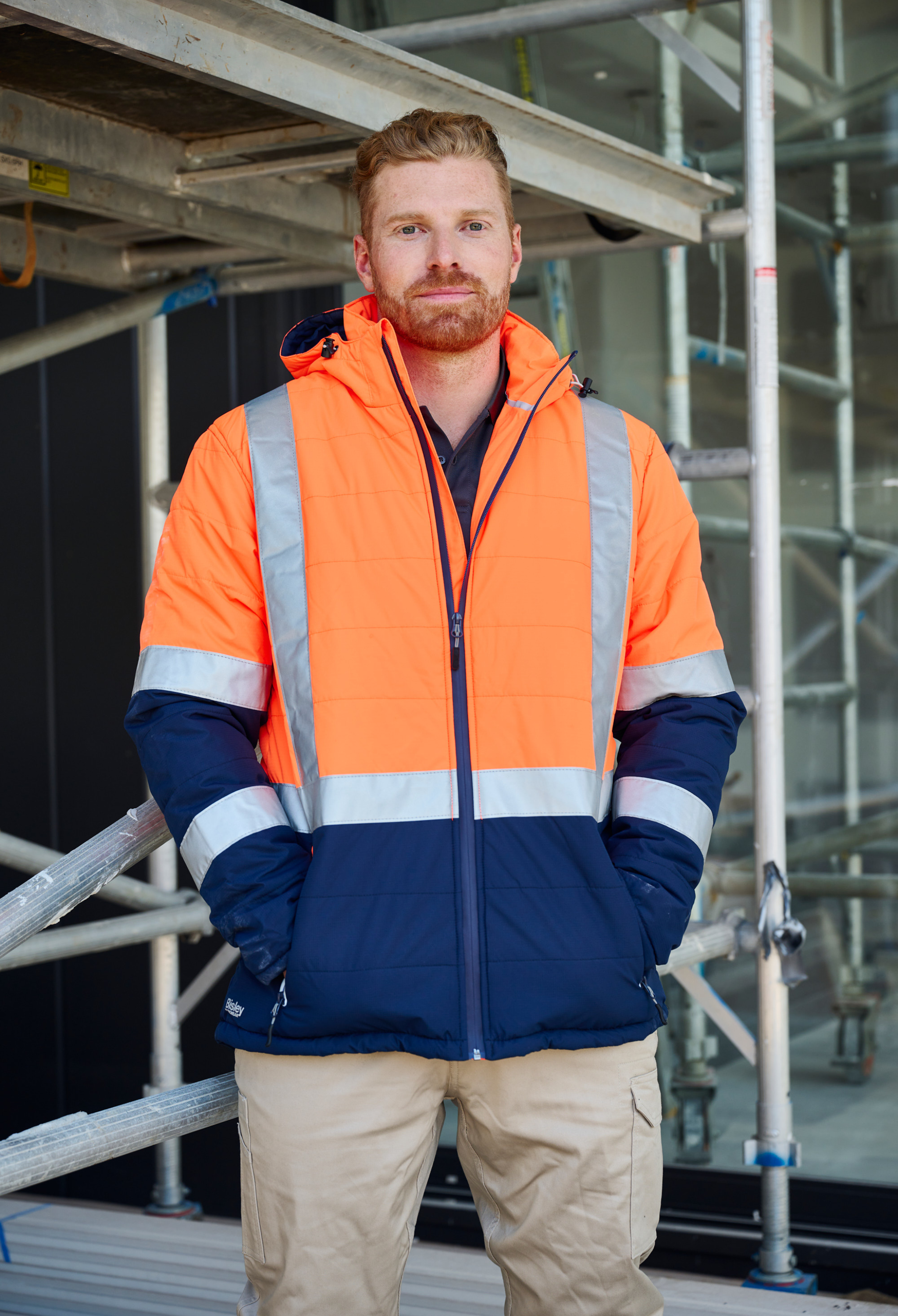 Hi vis puffer jacket deals