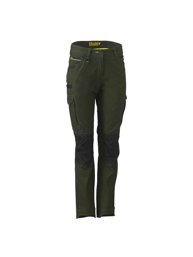 WOMEN'S FLX & MOVE™ CARGO TROUSERS