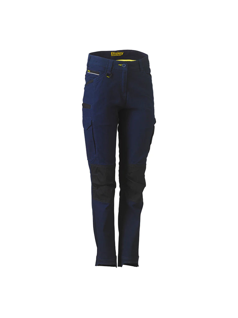 WOMEN'S FLX & MOVE™ CARGO TROUSERS